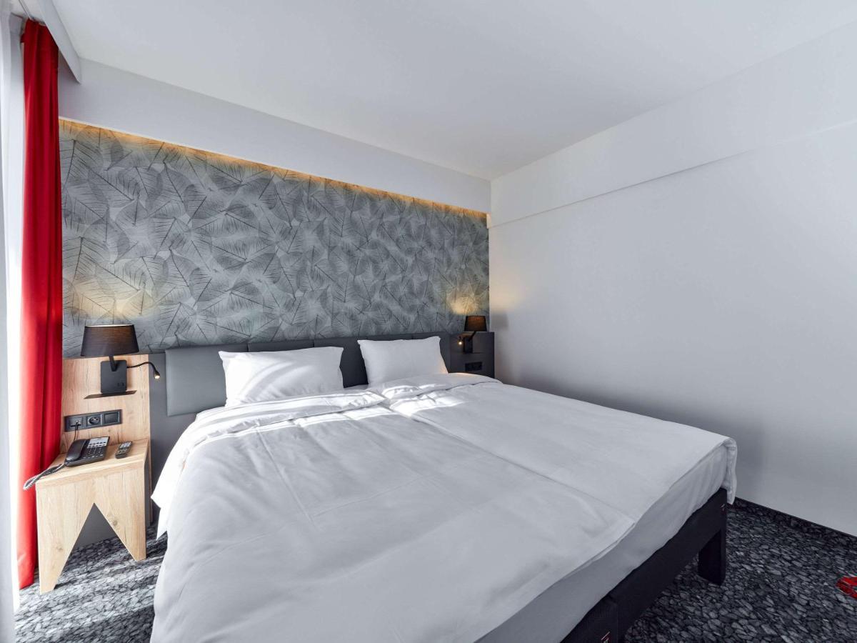 Отель Ibis Styles Новы-Тарг Экстерьер фото