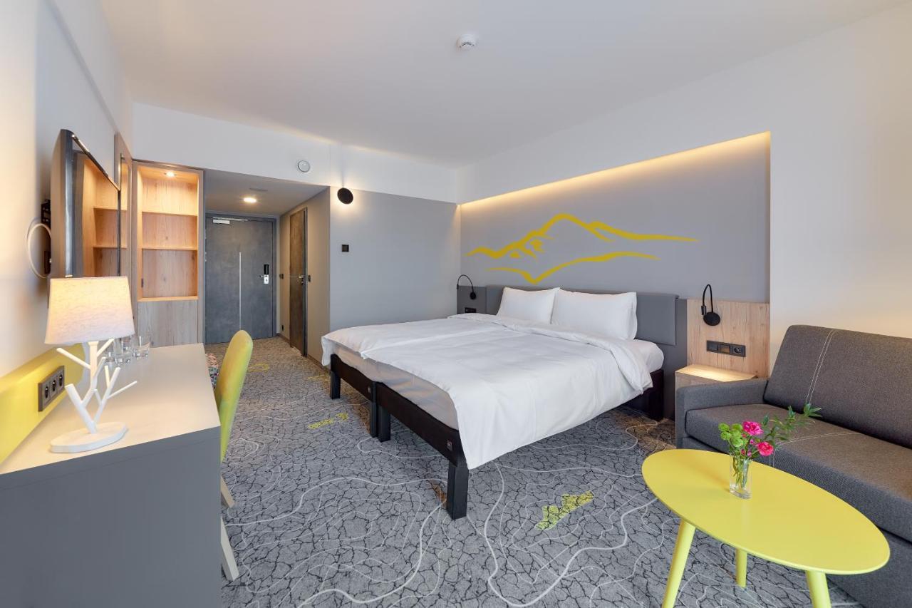 Отель Ibis Styles Новы-Тарг Экстерьер фото