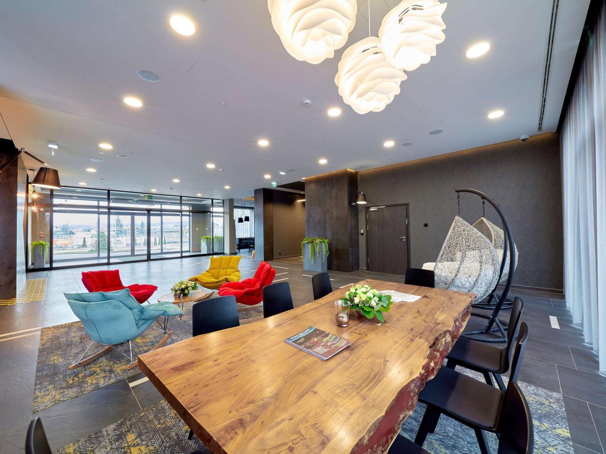 Отель Ibis Styles Новы-Тарг Экстерьер фото
