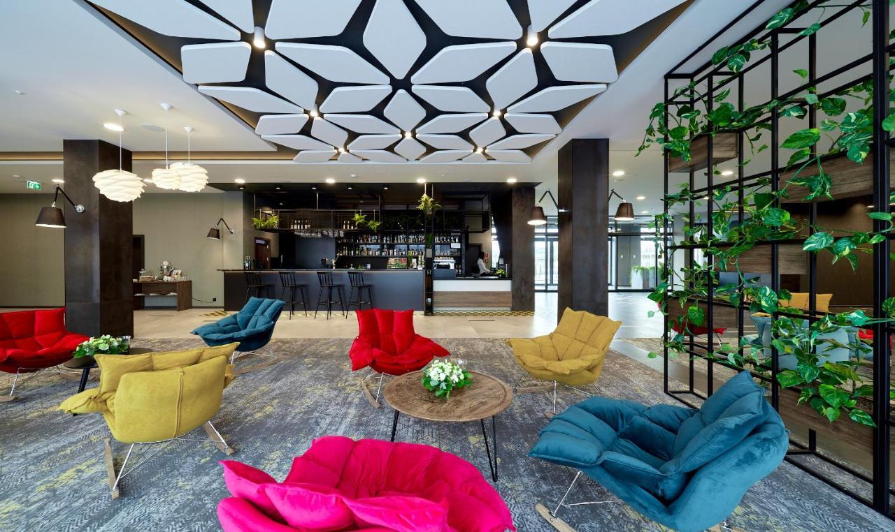 Отель Ibis Styles Новы-Тарг Экстерьер фото